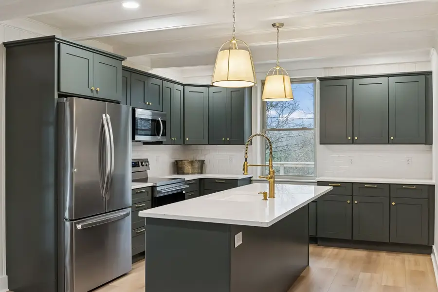 2224 Crestline Dr, Nashville, TN 37214 - #2