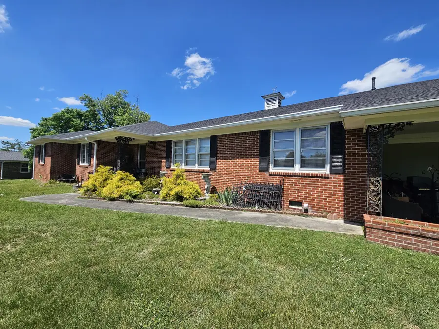 35204 Nashville Hwy, Alexandria, TN 37012 - #3