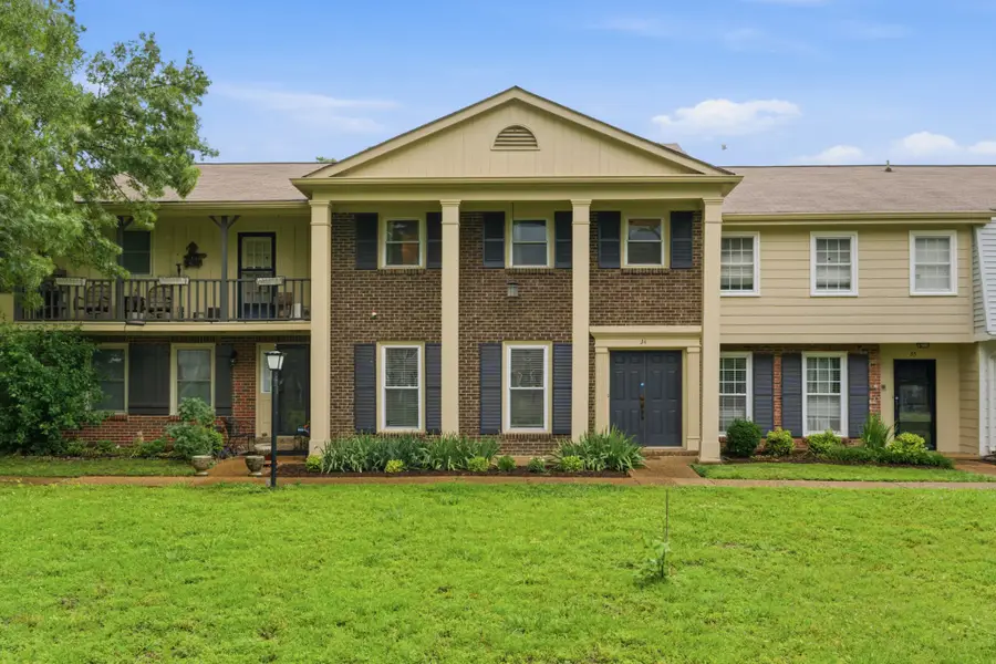 8207 Sawyer Brown Rd #J4, Nashville, TN 37221 - #2