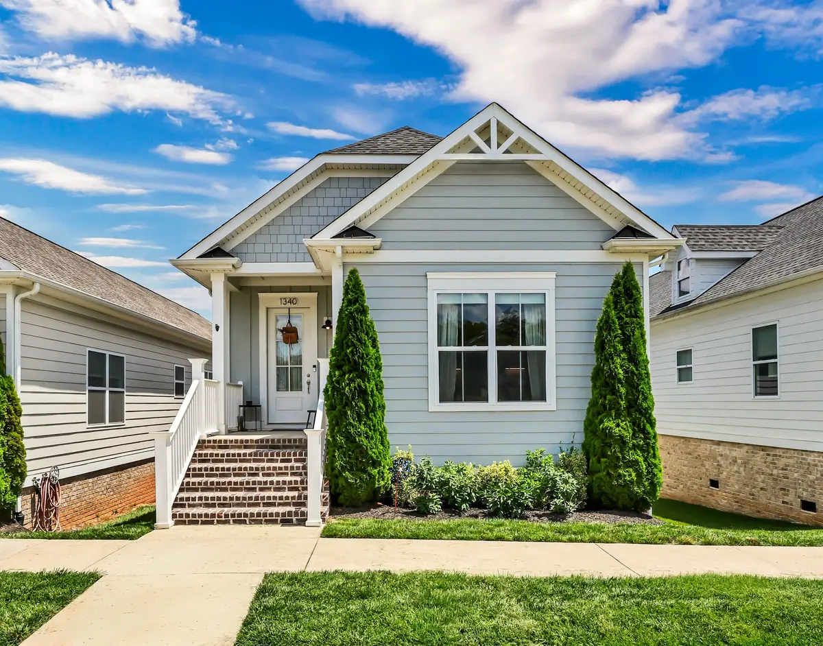 1340 Hicks Edgen Rd, Pleasant View, TN 37146 - #1