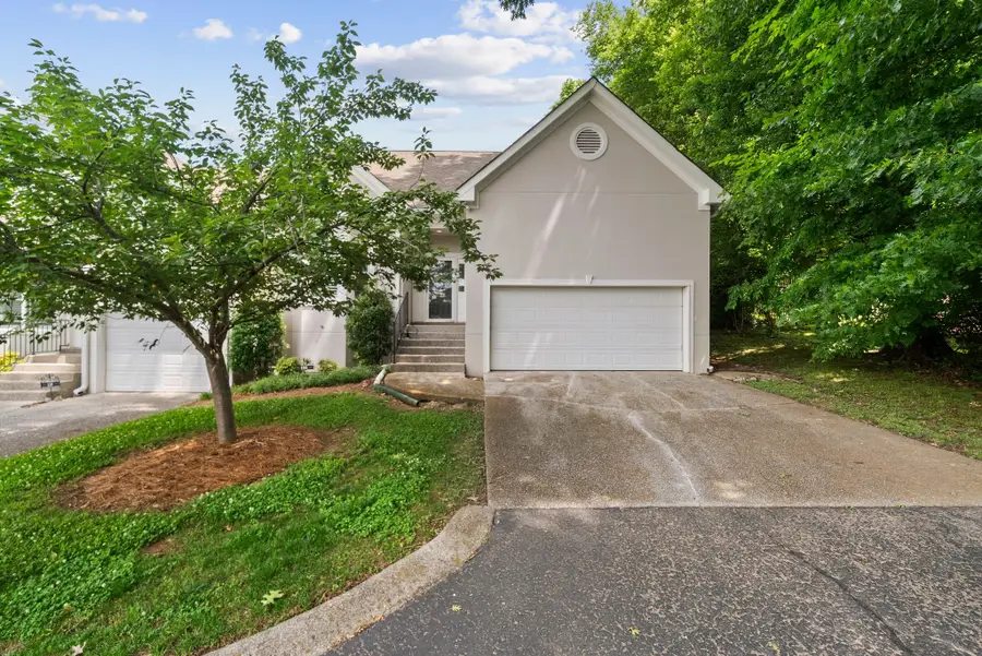 108 Hicks Rd, Nashville, TN 37221 - #2