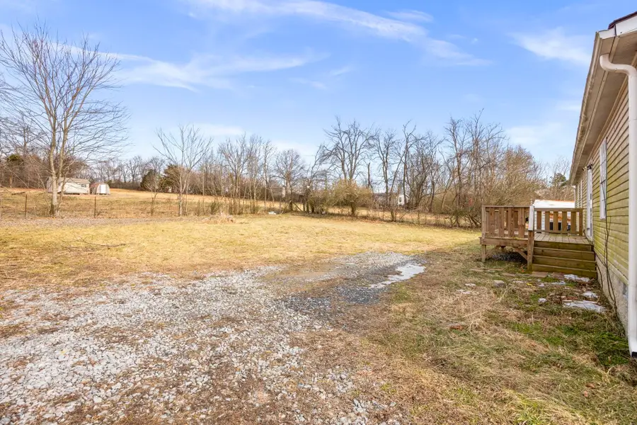 10940 Old Highway 52, Westmoreland, TN 37186 - #3