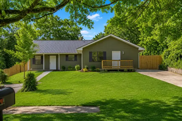 104 Pine Street, Athens, TN 37303
