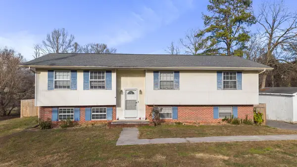 3035 W Lake Drive Nw, Cleveland, TN 37312