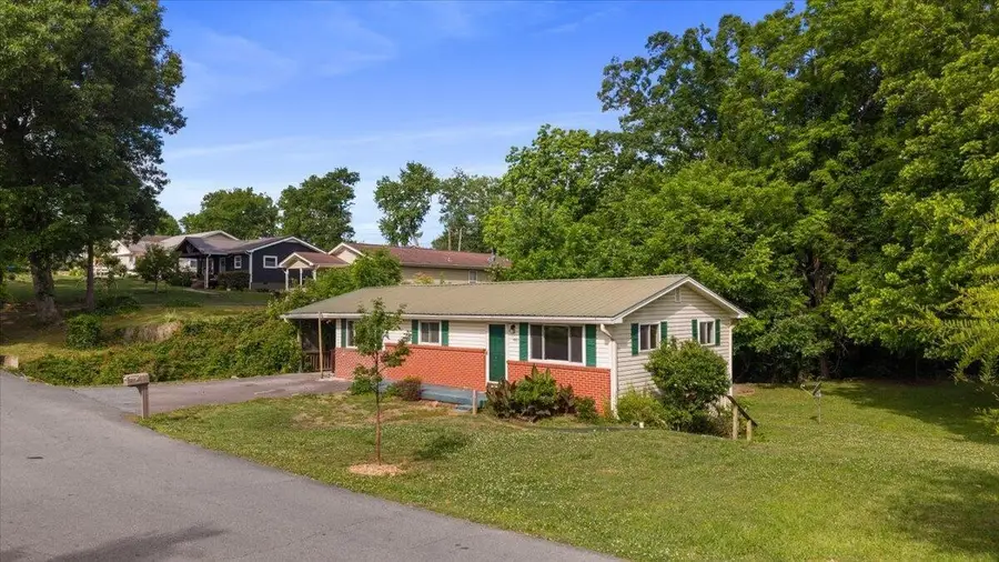 1665 Harle Avenue Nw, Cleveland, TN 37311 - #2