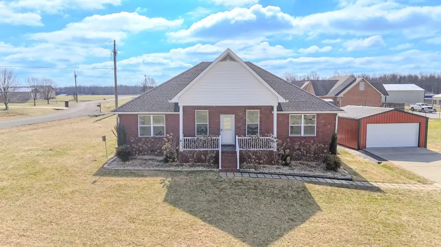 172 Hayden Drake Ln, Lafayette, TN 37083 - #3
