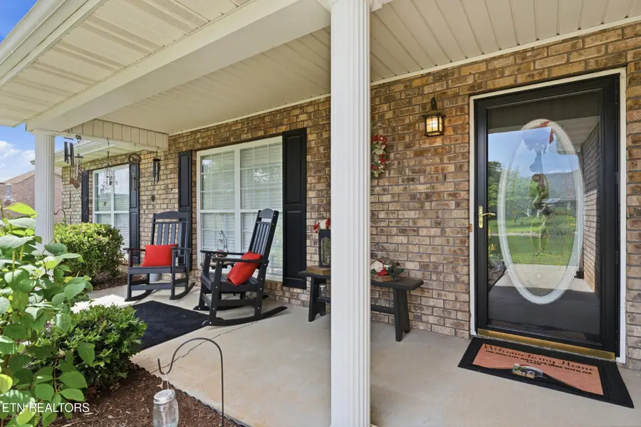 241 Edinburgh Drive, Lenoir City, TN 37771 - #3