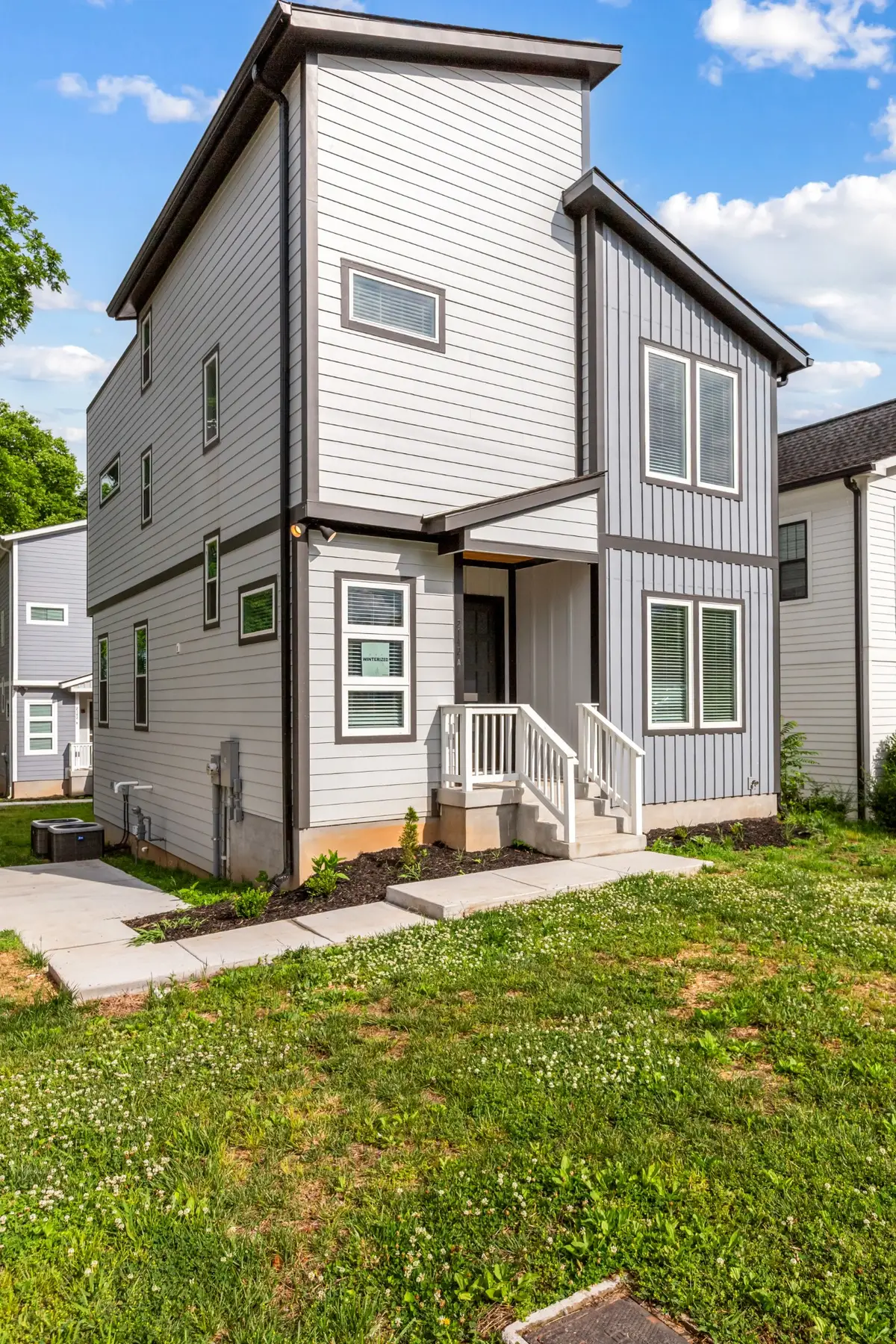 2142 Oakland St #A, Nashville, TN 37210 - #1