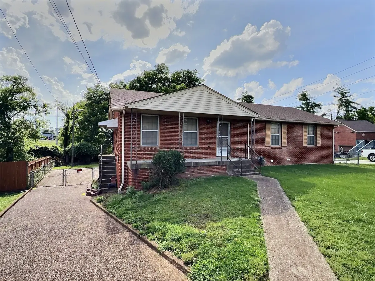 8209 Luree Ln, Hermitage, TN 37076 - #1