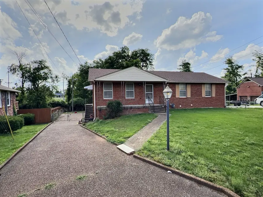 8209 Luree Ln, Hermitage, TN 37076 - #2