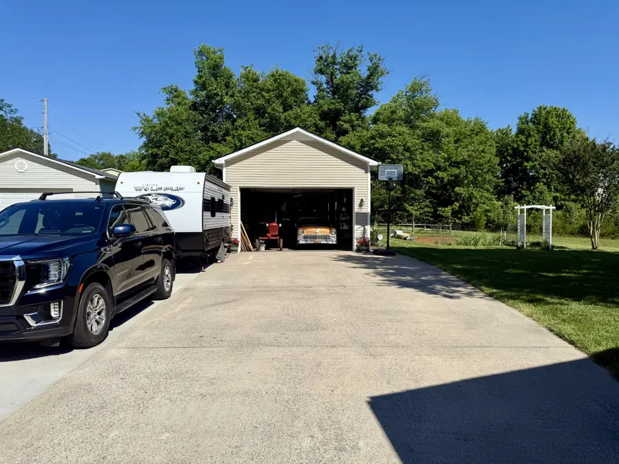 728 Winding Bluff Way, Clarksville, TN 37040 - #3