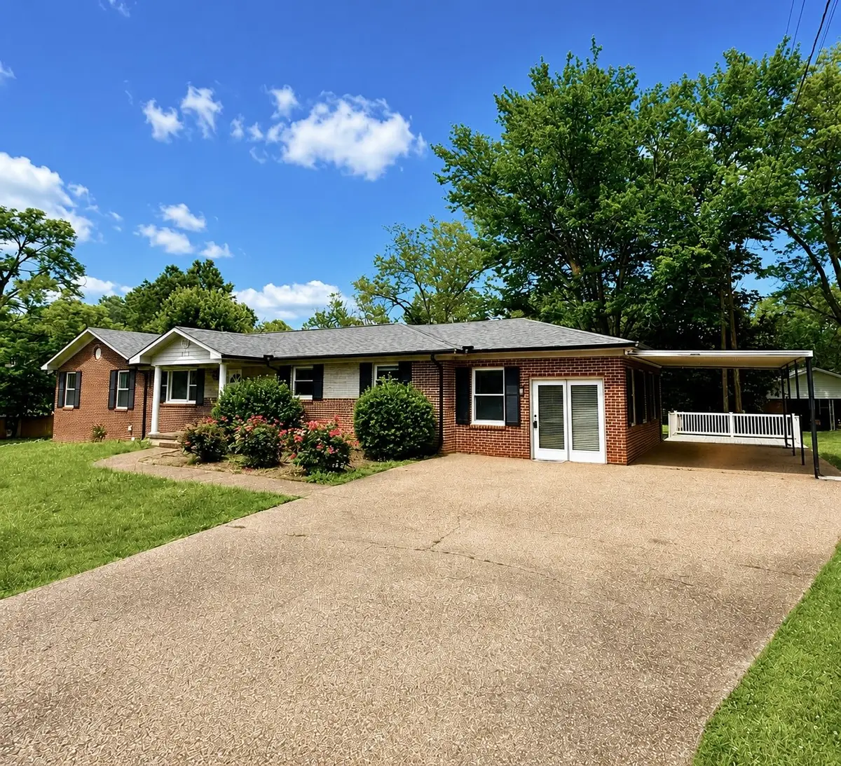 242 Dry Valley Rd, Cookeville, TN 38506 - #1