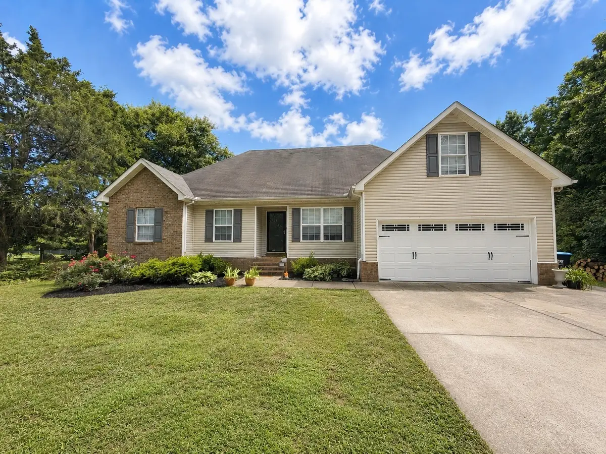 2509 Vanlawn Ln, Christiana, TN 37037 - #1