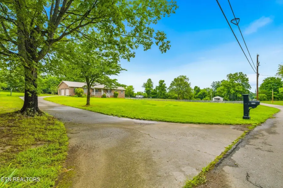 3145 Abbott Rd, Maryville, TN 37803 - #2