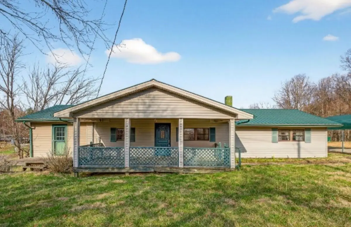79 Evans Ln, Spencer, TN 38585 - #1