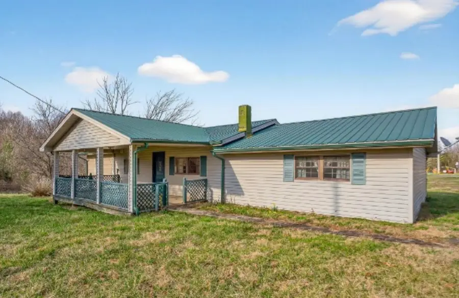 79 Evans Ln, Spencer, TN 38585 - #2