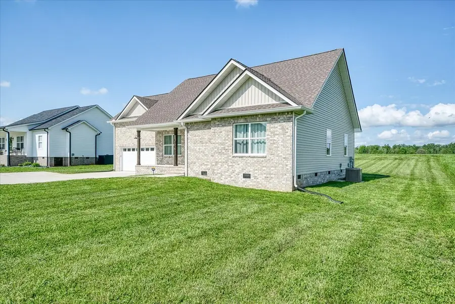 1200 Duck Pond Rd, Sparta, TN 38583 - #3