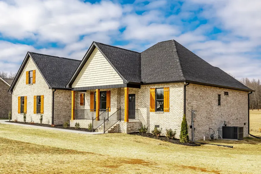 159 S Ray Rd, Portland, TN 37148 - #2