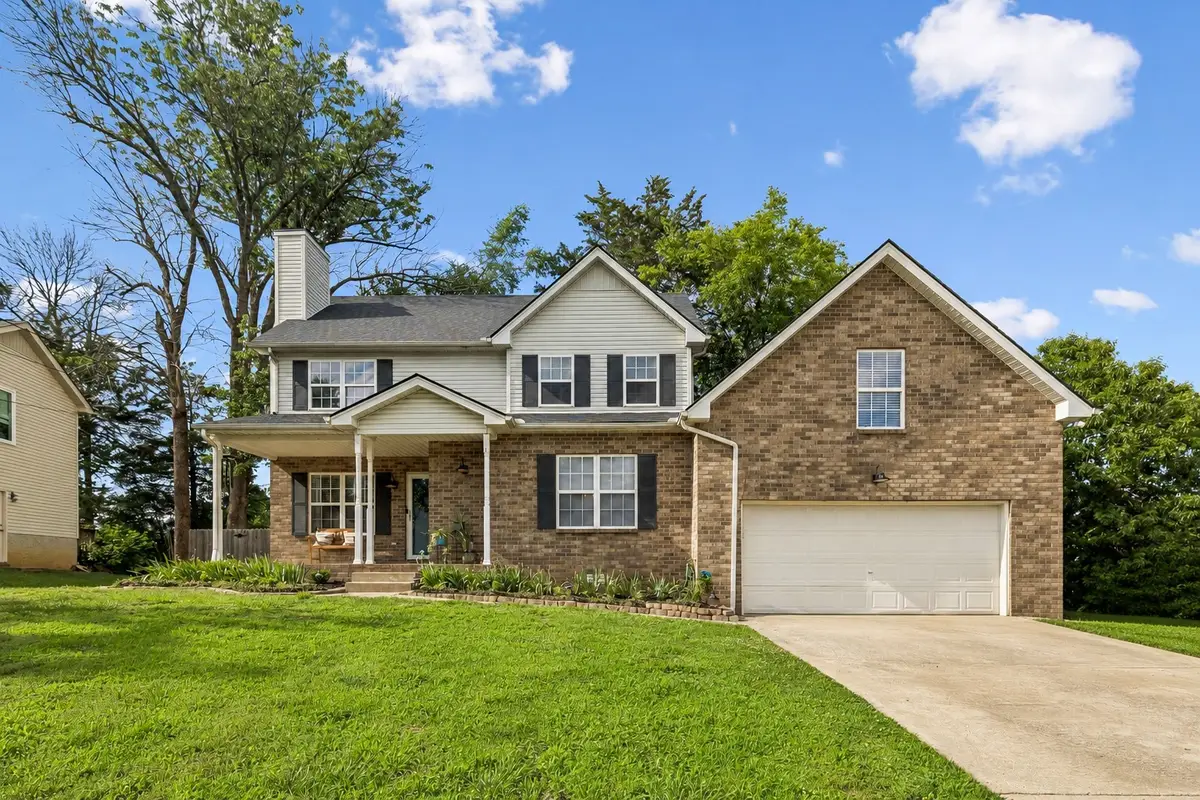 3200 W Yorkshire Ct, Old Hickory, TN 37138 - #1