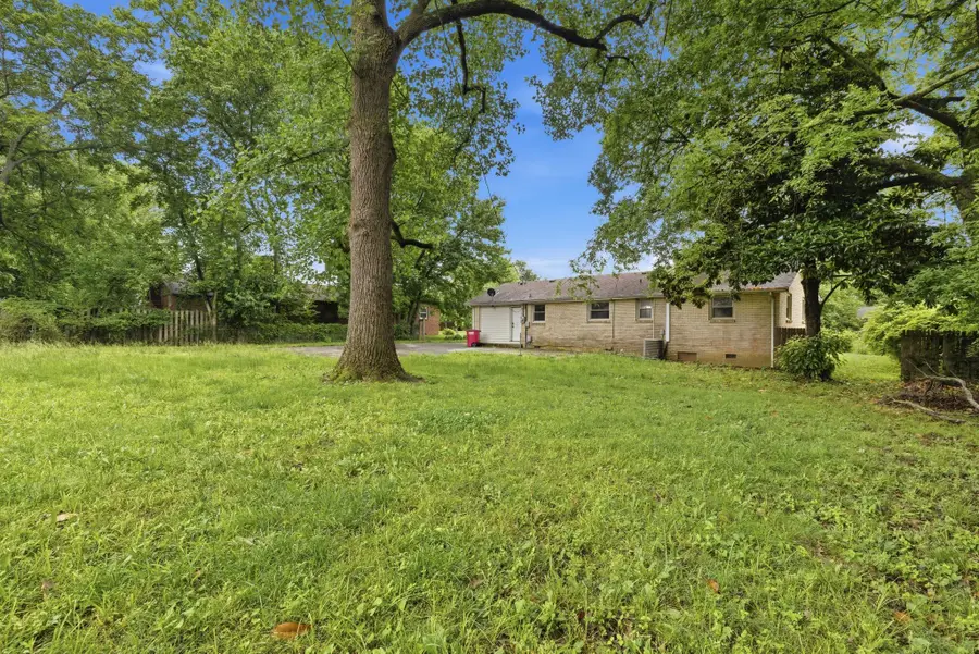 13 Charlemagne Blvd, Clarksville, TN 37042 - #2