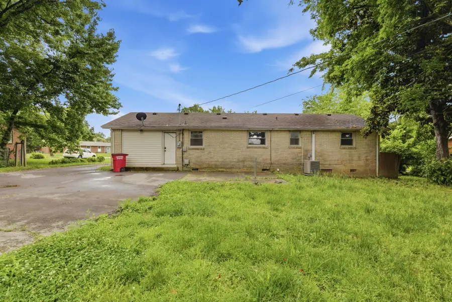 13 Charlemagne Blvd, Clarksville, TN 37042 - #3