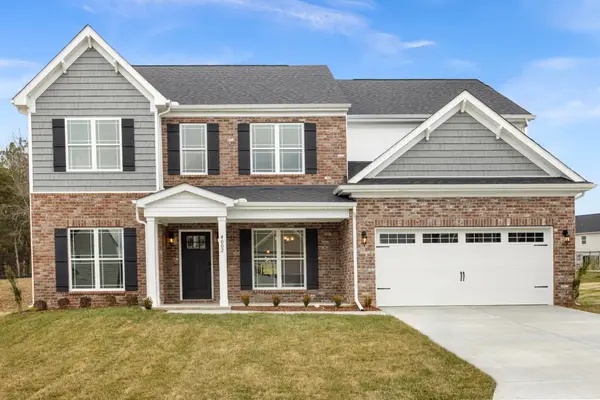 5020 Salient Dr, Spring Hill, TN 37174