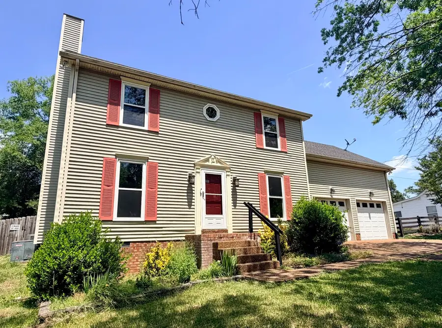 1136 Campbell Rd, Goodlettsville, TN 37072 - #2
