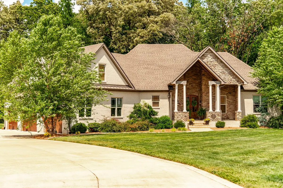 135 Bloomsbury Dr, Portland, TN 37148 - #1