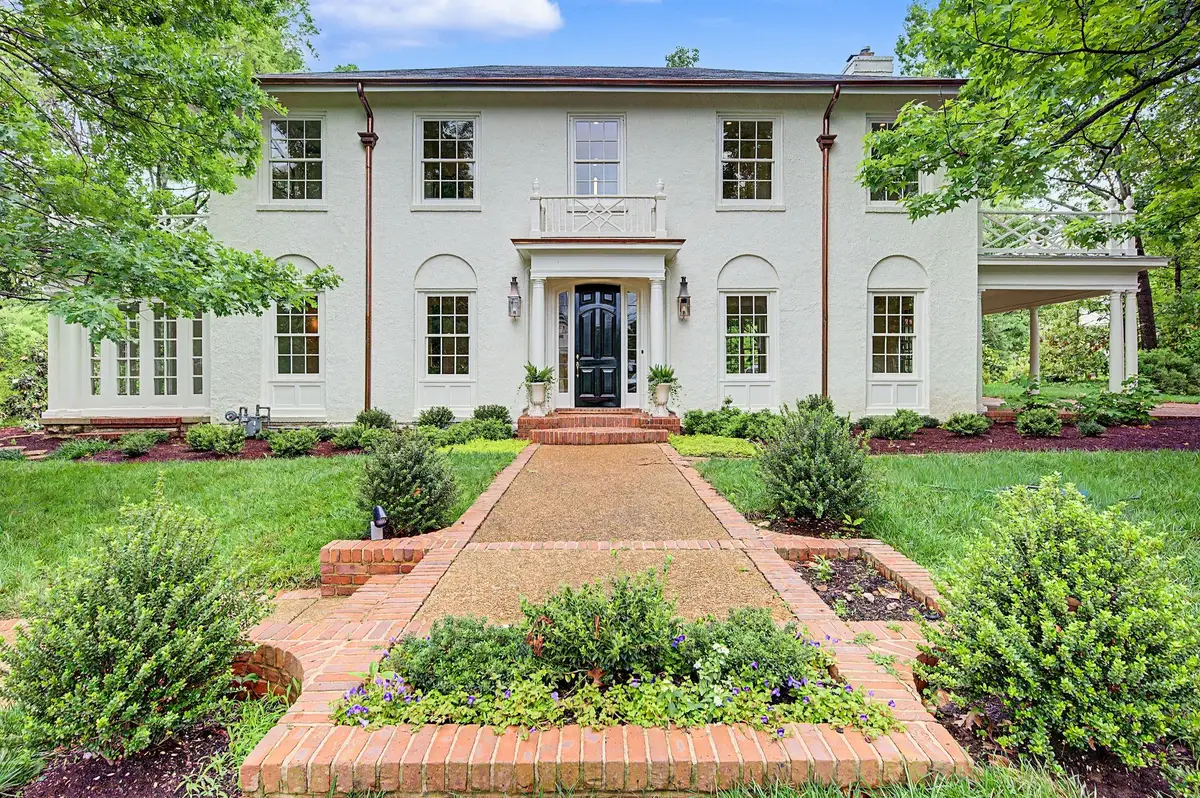 4428 Sheppard Pl, Nashville, TN 37205 - #1