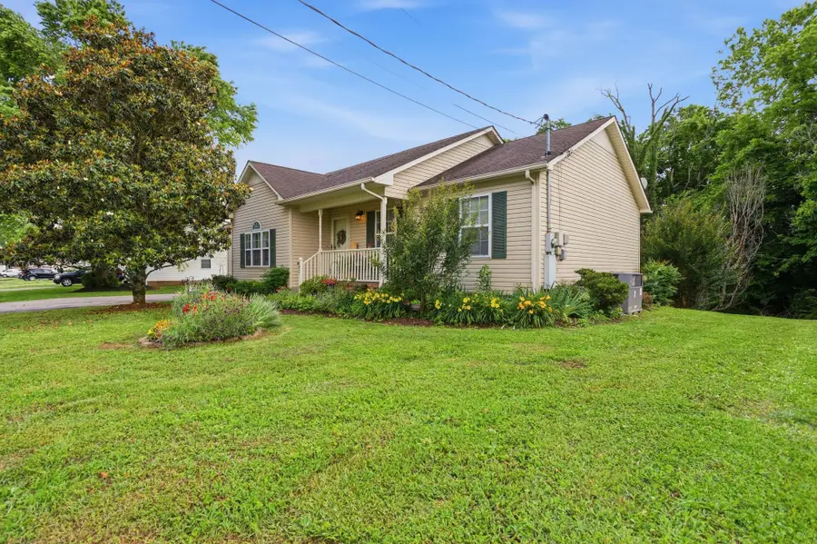 202 Kimberly Dr, Columbia, TN 38401 - #2