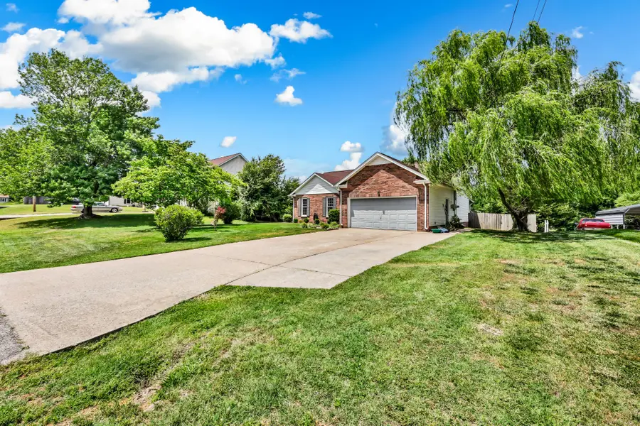 2441 Artie Manning Rd, Clarksville, TN 37042 - #3