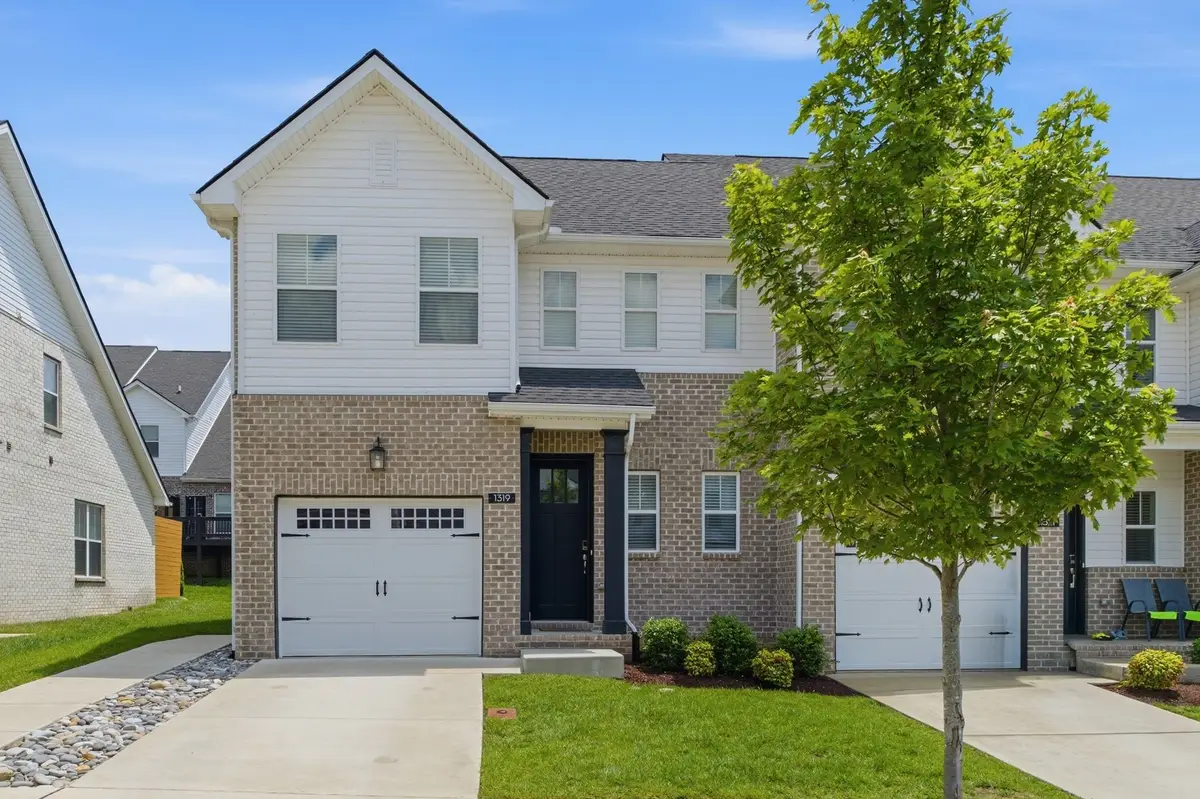 1319 Halter Park Dr, Gallatin, TN 37066 - #1