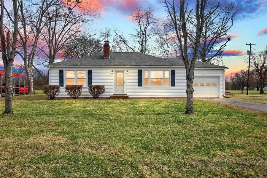1087 Woods Ferry Rd, Gallatin, TN 37066 - #2