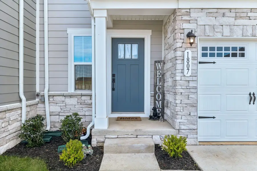 1807 Goldsberry Dr, Columbia, TN 38401 - #2