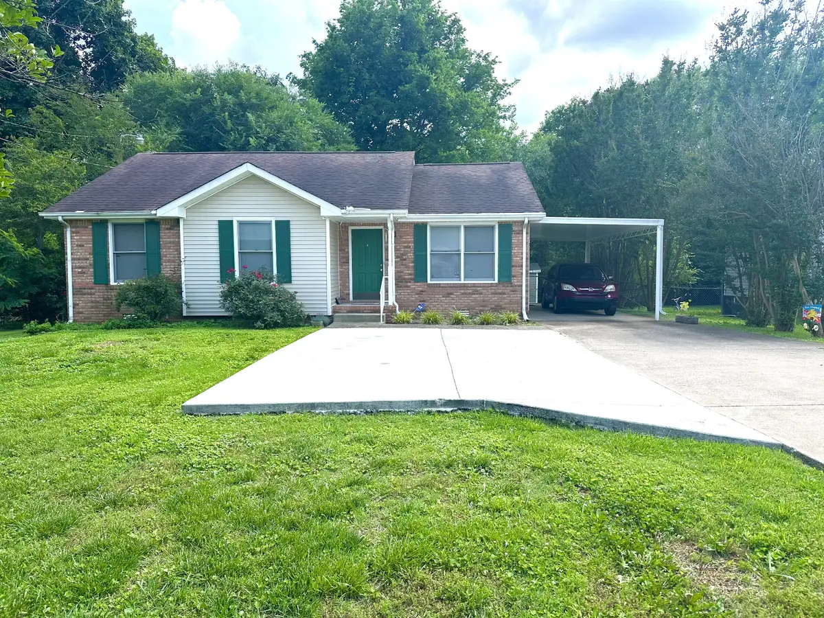 748 Needmore Rd, Clarksville, TN 37040 - #1