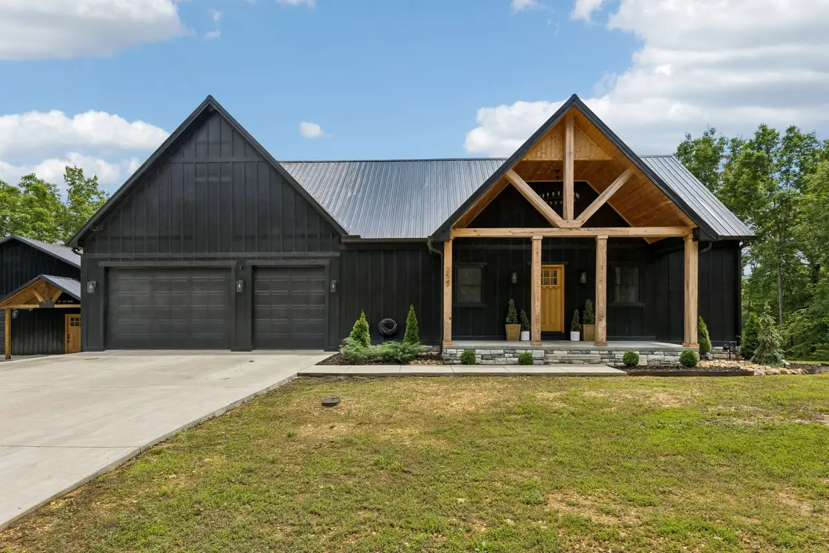 254 Saddlebrook Dr, Hohenwald, TN 38462 - #1