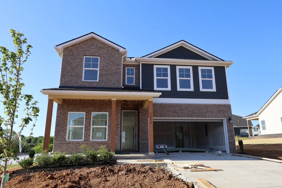 3202 Gravity Drive, Columbia, TN 38401 - #1