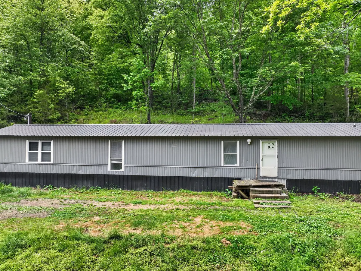 605 Milligan Ln, Liberty, TN 37095 - #1