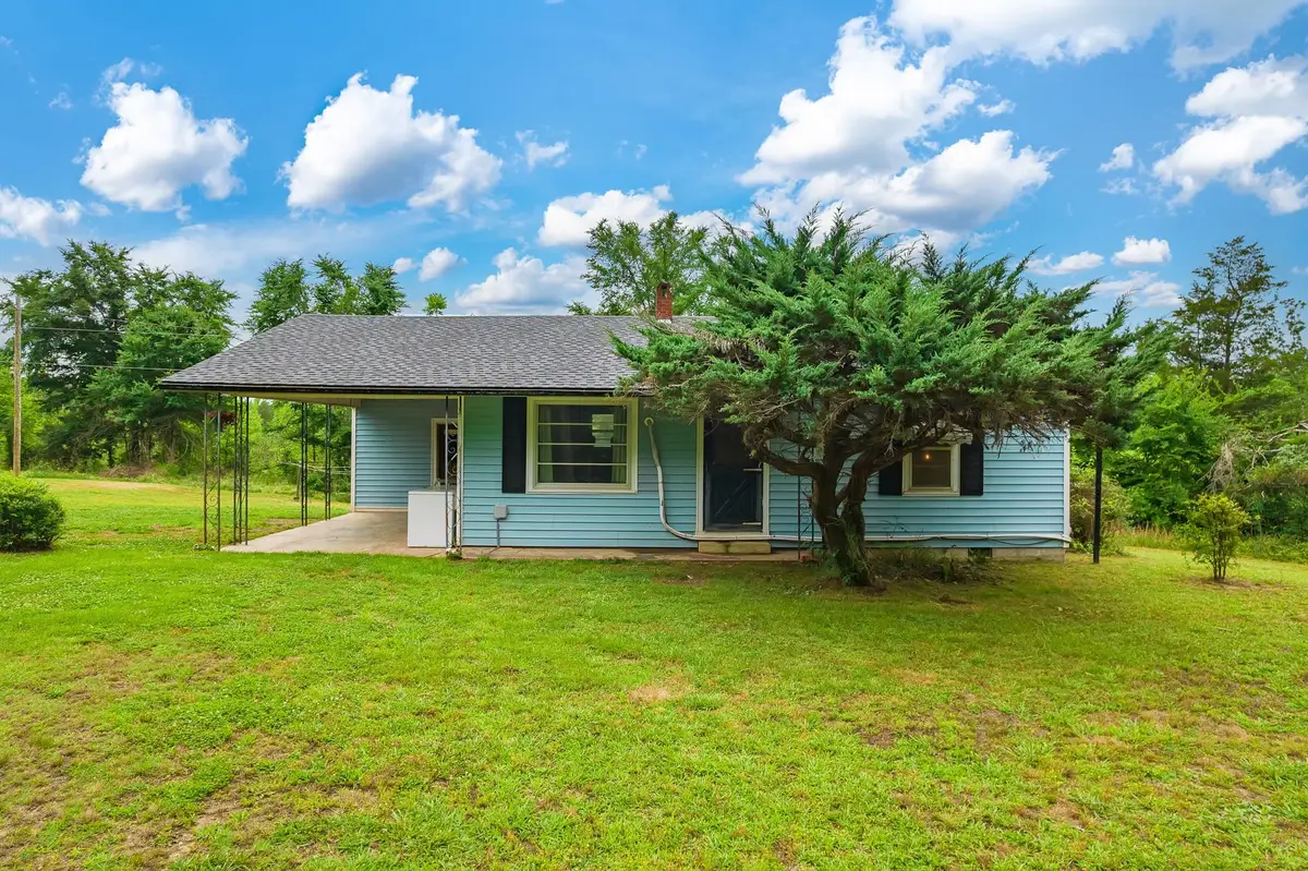 584 Talley Rd, Hornsby, TN 38044 - #1