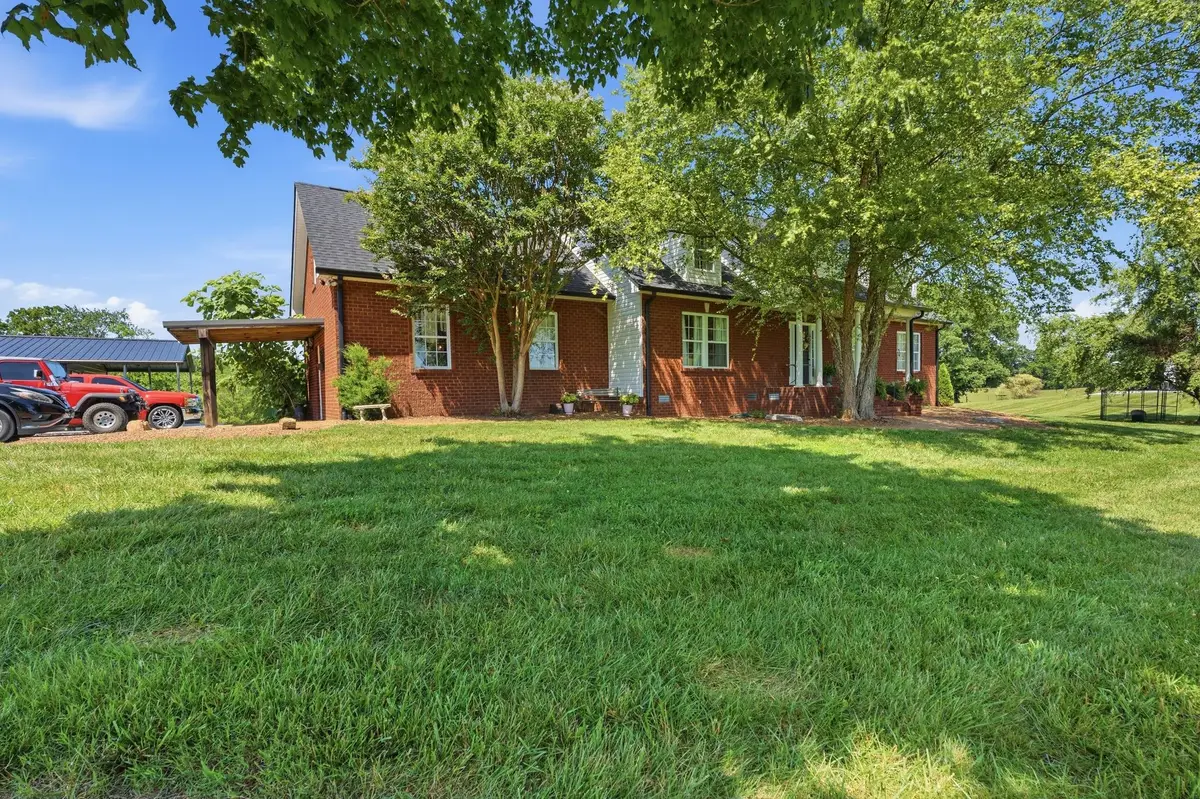 5017 Somerville Rd, Cross Plains, TN 37049 - #1