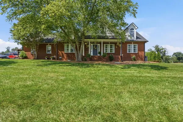 5017 Somerville Rd, Cross Plains, TN 37049