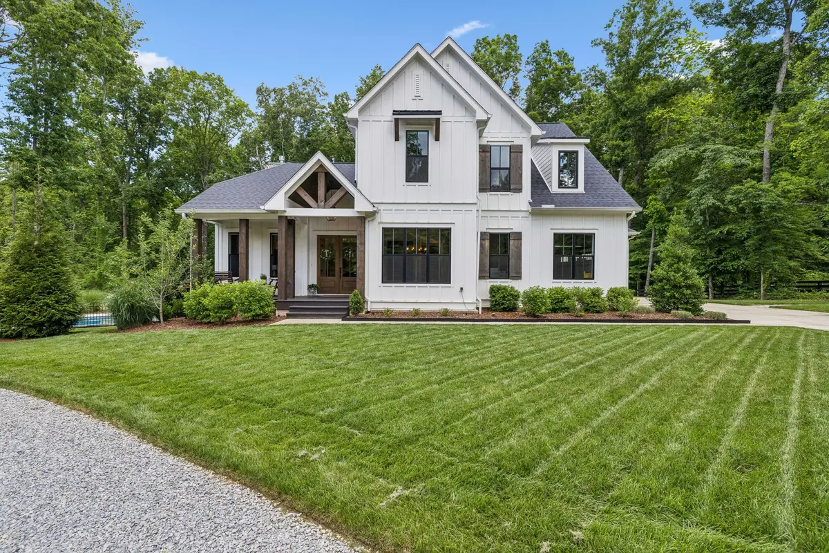 5912 Pinewood Rd, Franklin, TN 37064 - #1