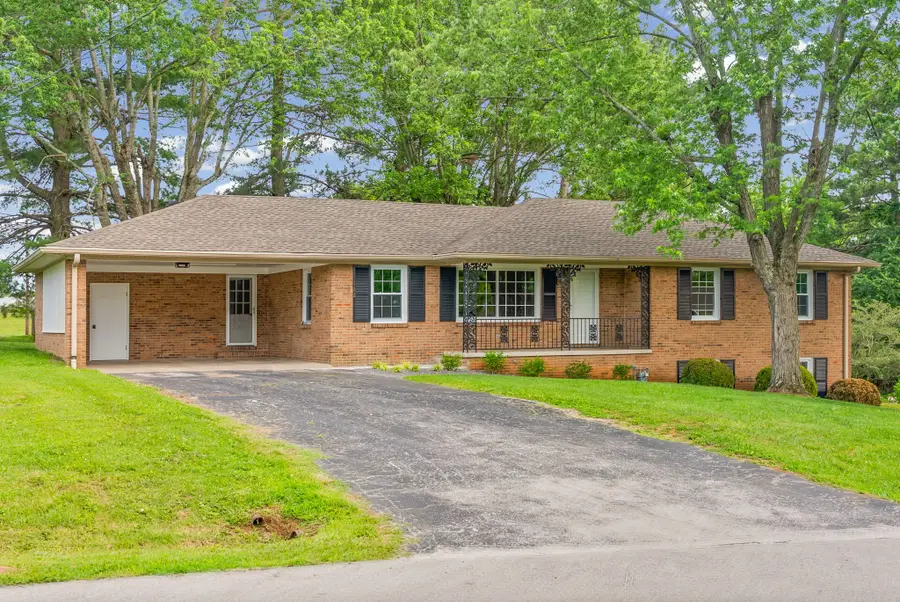 122 Donna Dr, Hopkinsville, KY 42240 - #2