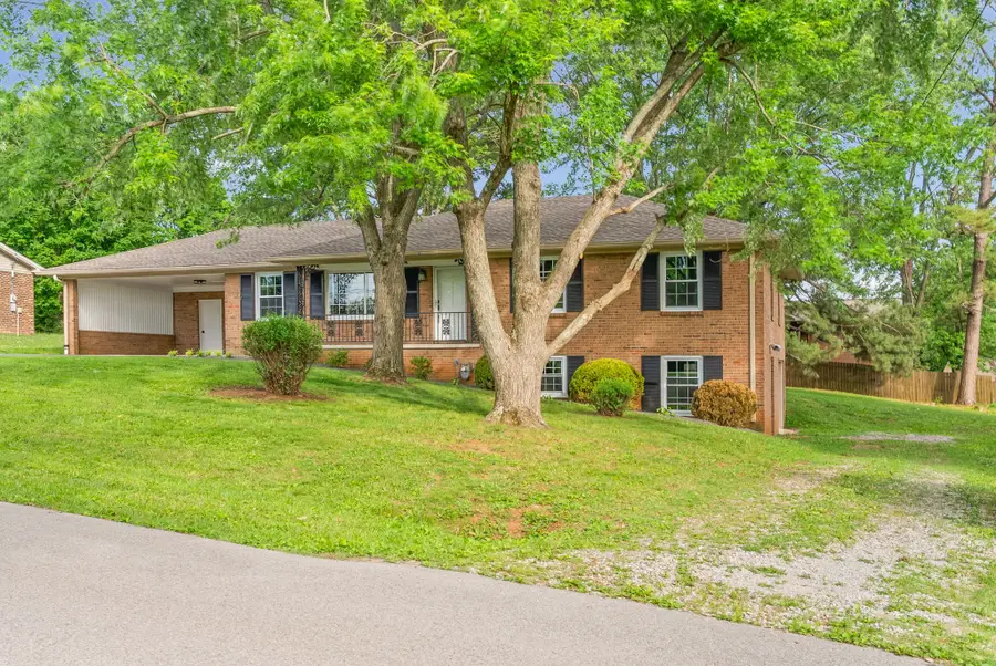 122 Donna Dr, Hopkinsville, KY 42240 - #3