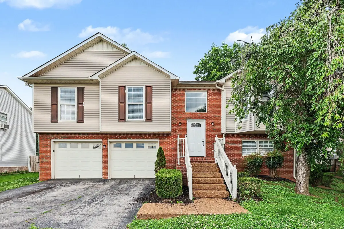 1608 Lillian Cir, Columbia, TN 38401 - #1