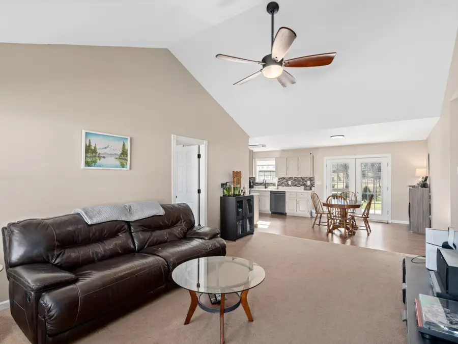 3911 Kings Ct, Cookeville, TN 38501 - #3