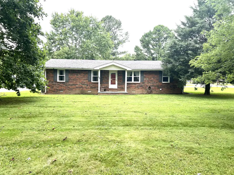 627 Baker Dr, Lafayette, TN 37083 - #2