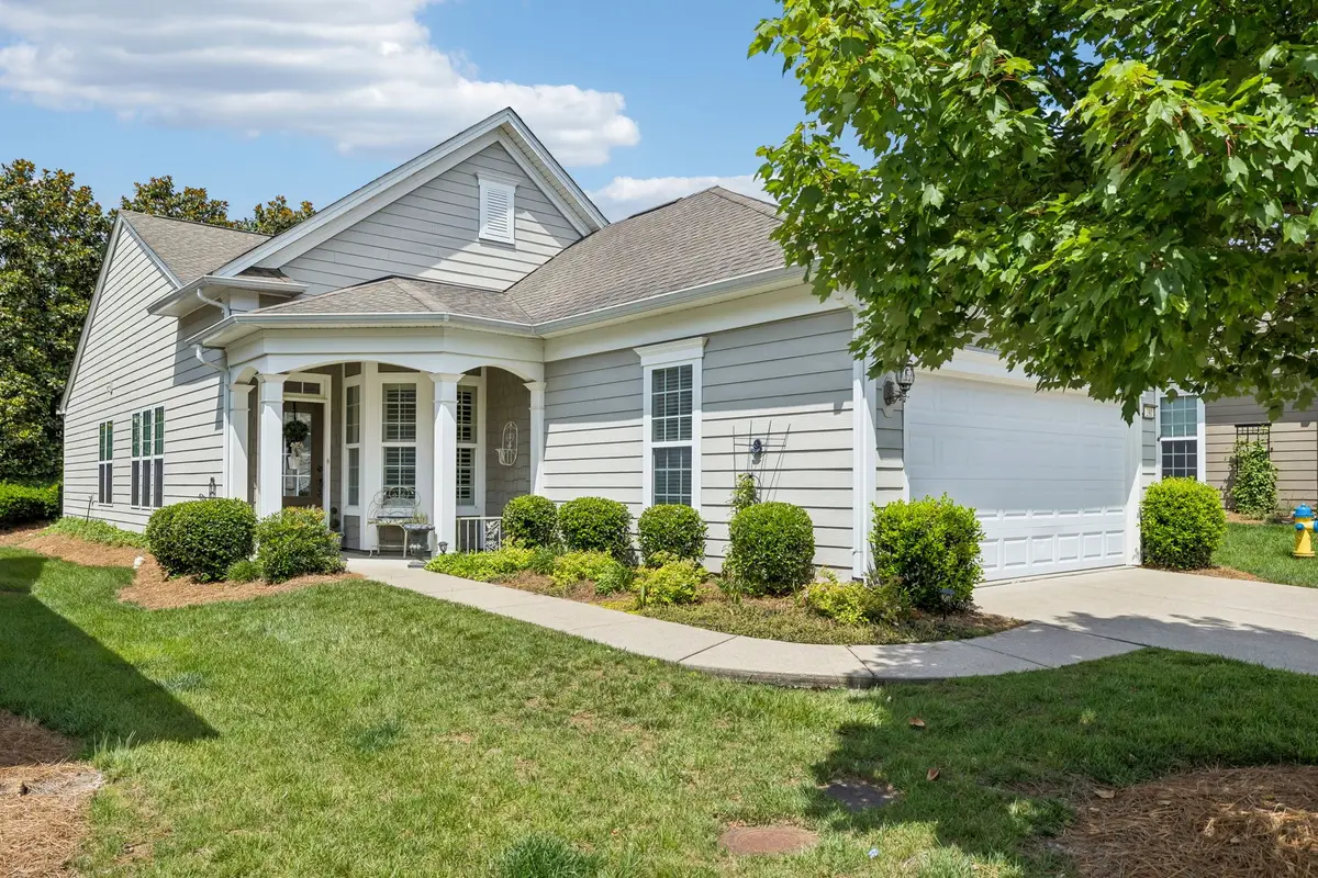 240 Old Towne Dr, Mount Juliet, TN 37122 - #1