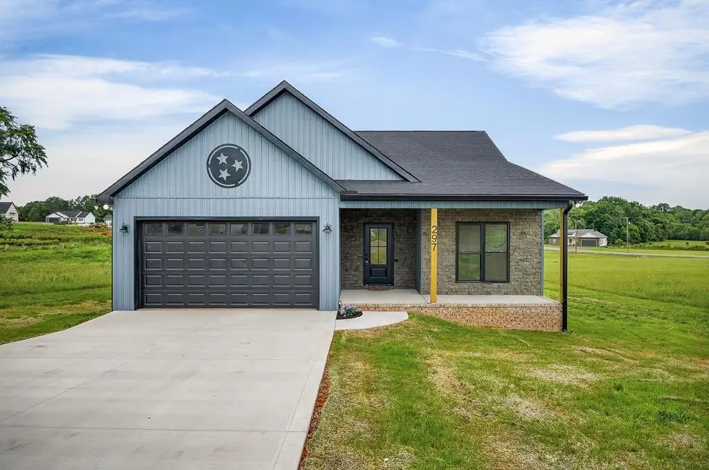 297 Harleys Ridge Rd, Sparta, TN 38583 - #1