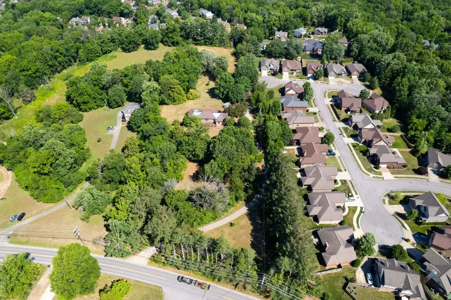 641 Old Lebanon Dirt Rd, Hermitage, TN 37076 - #2